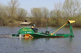 Лодка-косилка для уборки камыша ЛК-12А